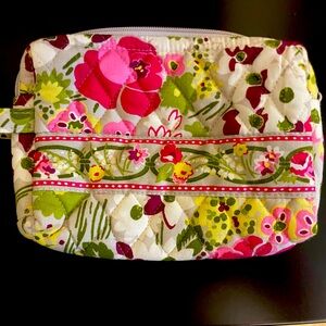 NWOT Vera Bradley Cosmetic Bag